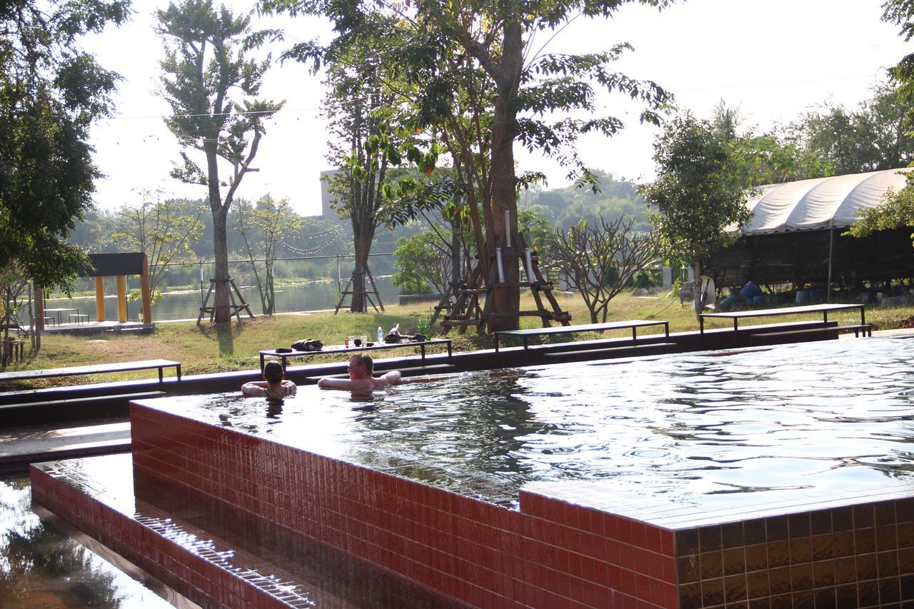 The Riverpool Resort And Spa Канчанабури Экстерьер фото